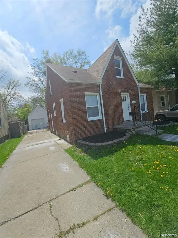 20300 Elkhart Street, Harper Woods, MI 48225 - #2