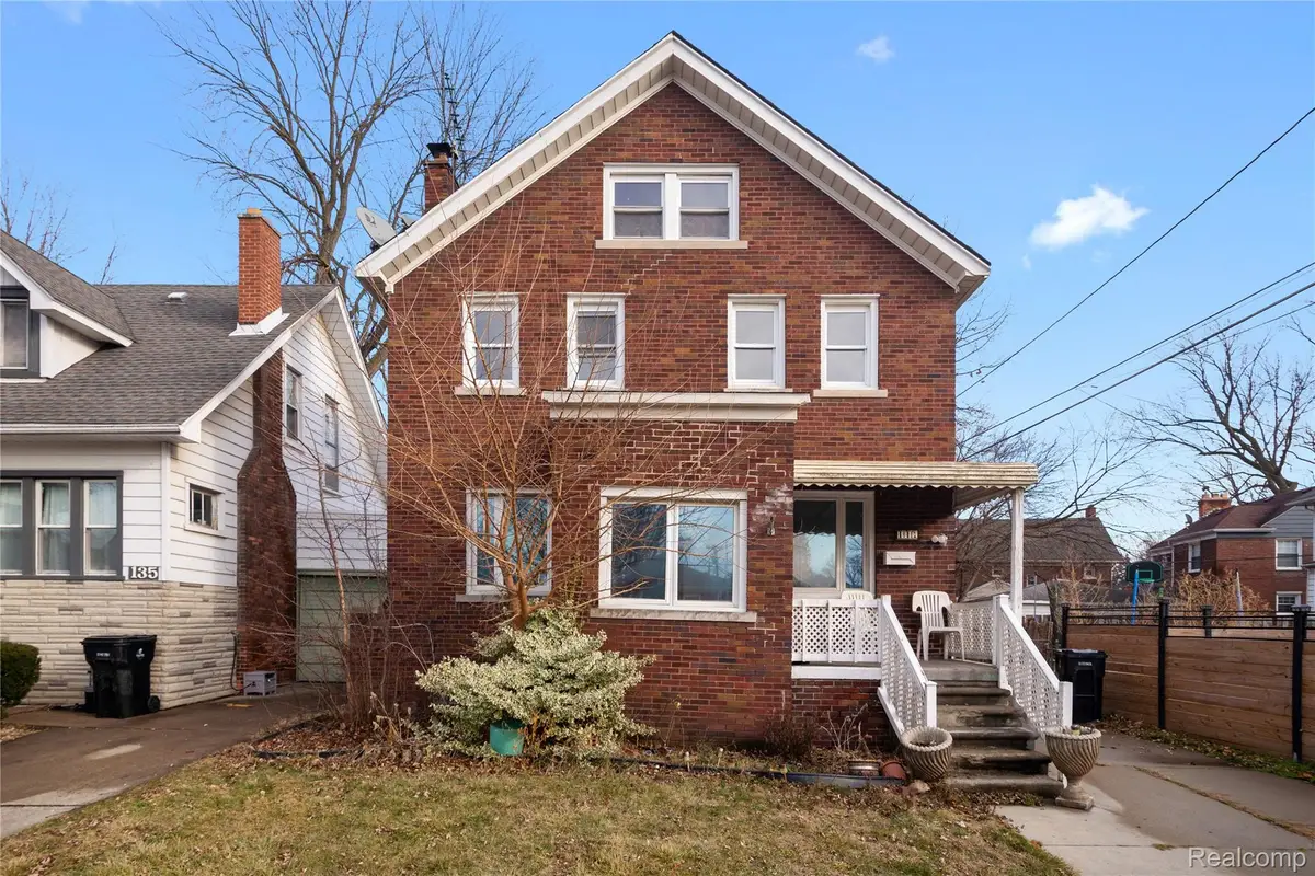 147 1st Street, Wyandotte, MI 48192 - #1