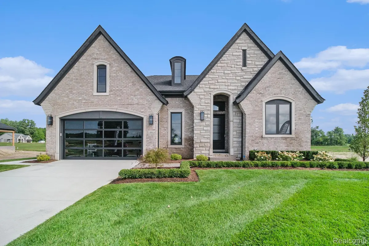 13984 Arthur Court, Washington, MI 48094 - #1
