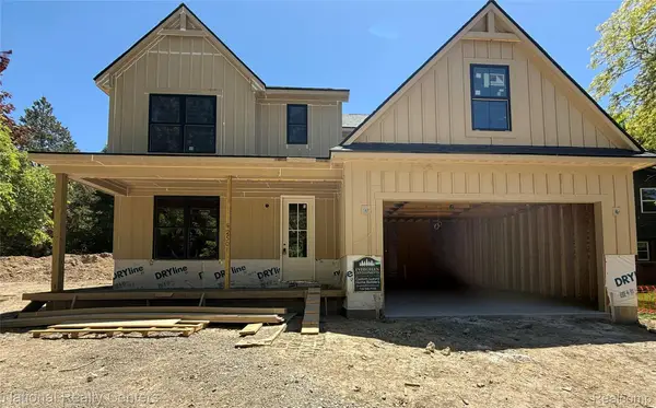42501 Clemons Drive, Plymouth, MI 48170