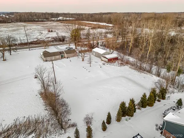 50001 Geddes Road, Canton, MI 48188