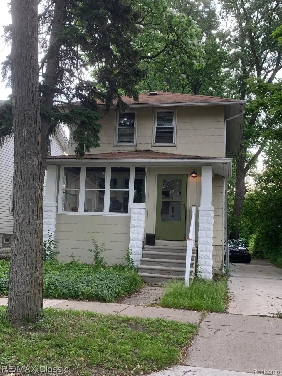300 Baker Street, Royal Oak, MI 48067 - #1