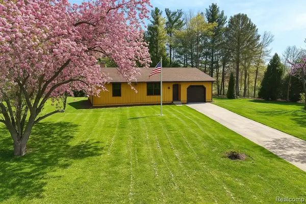 11575 Us Highway 31, BerrienSprings, MI 49103