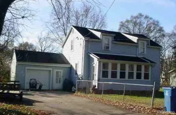 657 Marie Avenue, Level Park Oak Park, MI 49037 - #1
