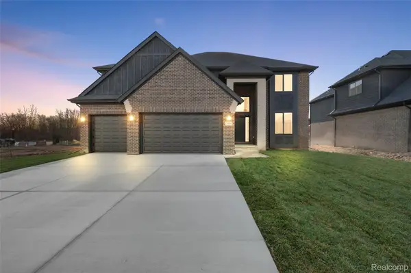 18894 Via Firenze Drive, Macomb, MI 48044
