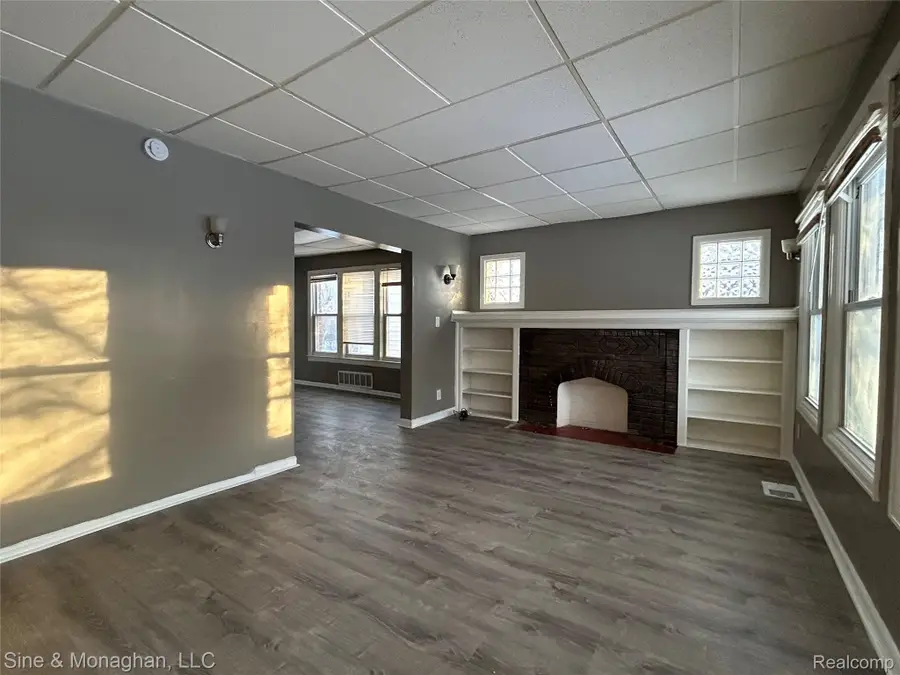 12890 Sussex Street, Detroit, MI 48227 - #2