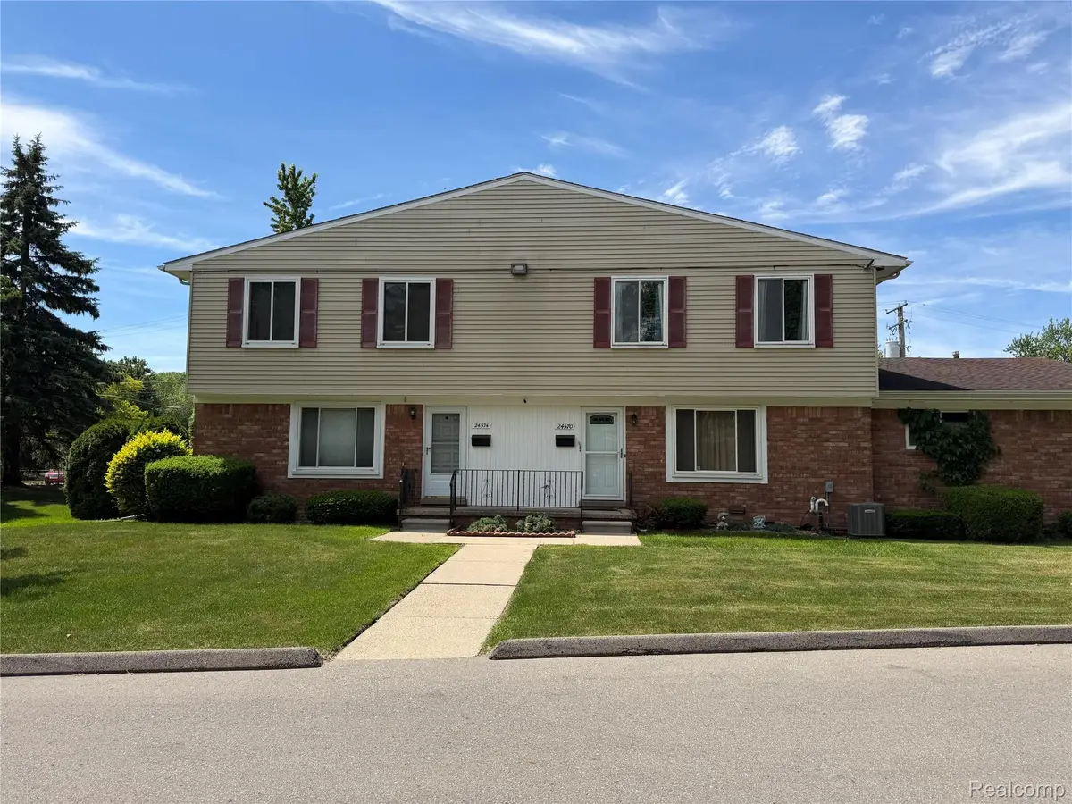 24570 Quad Park Lane, Clinton Township, MI 48035 - #1