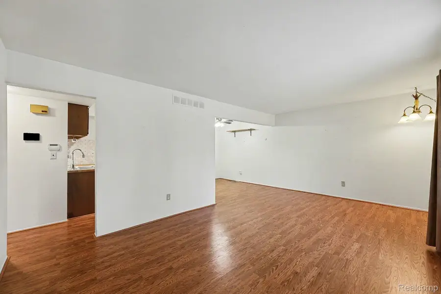 24570 Quad Park Lane, Clinton Township, MI 48035 - #2