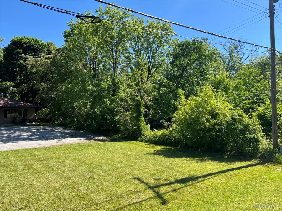 0000 Beecher Road, Flint, MI 48532 - #2