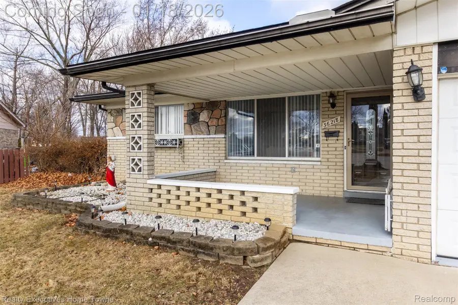 36218 Allison Drive, Sterling Heights, MI 48310 - #3