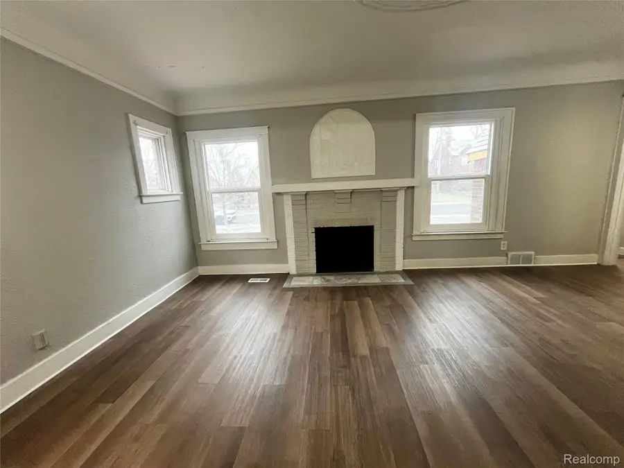 5532 Kensington Avenue, Detroit, MI 48224 - #3
