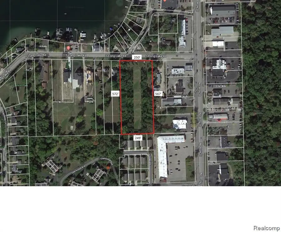2043 S Long Lake Road, Fenton, MI 48430 - #2