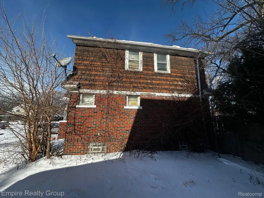 9326 Ward Street, Detroit, MI 48228 - #3