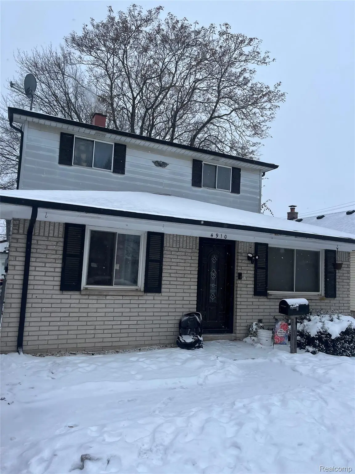 4910 Westpoint Street, Dearborn Heights, MI 48125 - #1