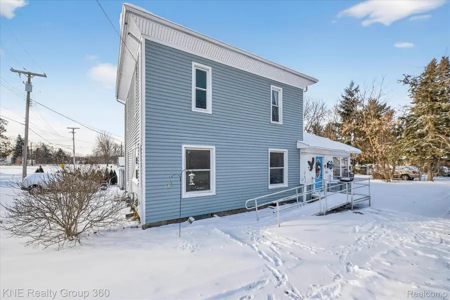 121 Livingston Street, Howell, MI 48843 - #2