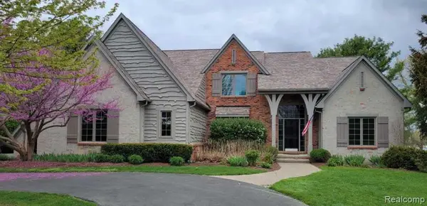 768 Shrewsbury Drive, Clarkston, MI 48348