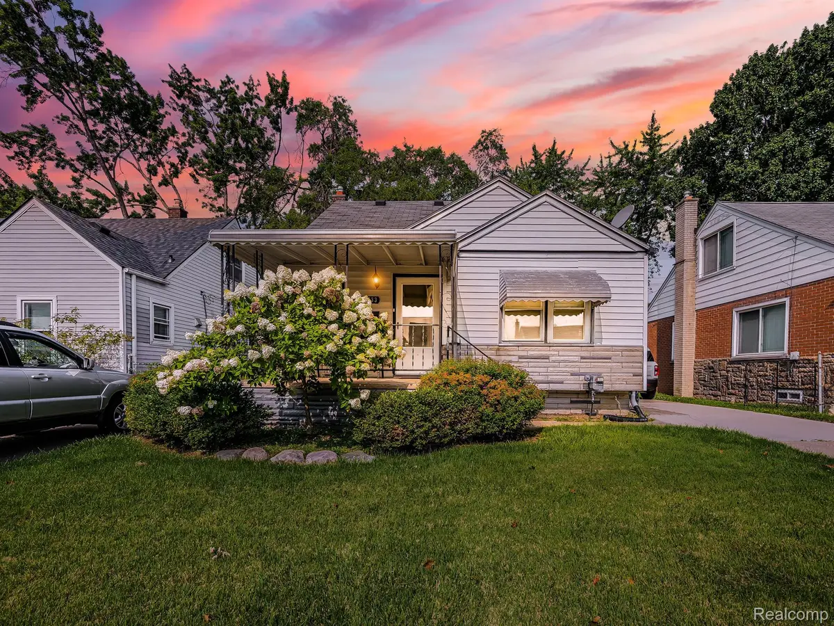 21733 Rausch Avenue, Eastpointe, MI 48021 - #1