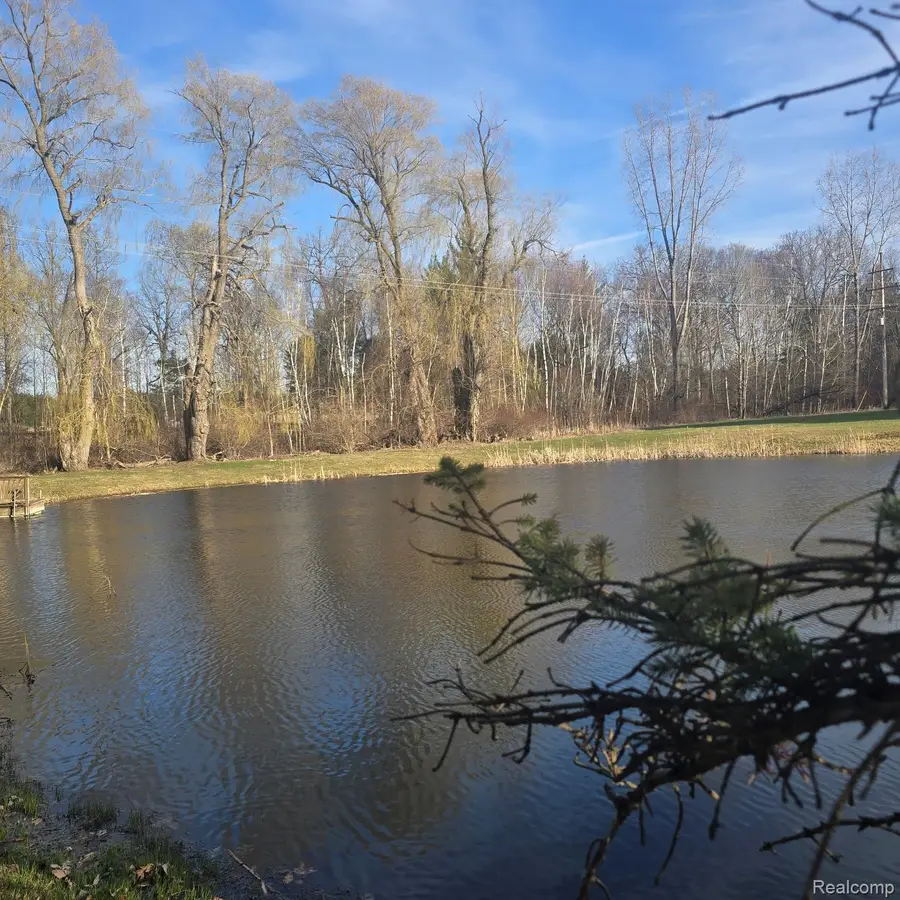 4662 N Lapeer Road, Columbiaville, MI 48421 - #3