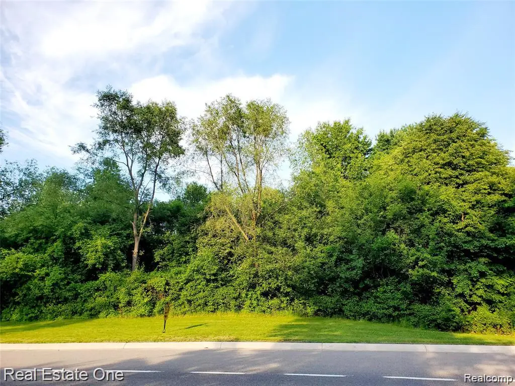 000 Adams Road, Troy, MI 48098 - #1