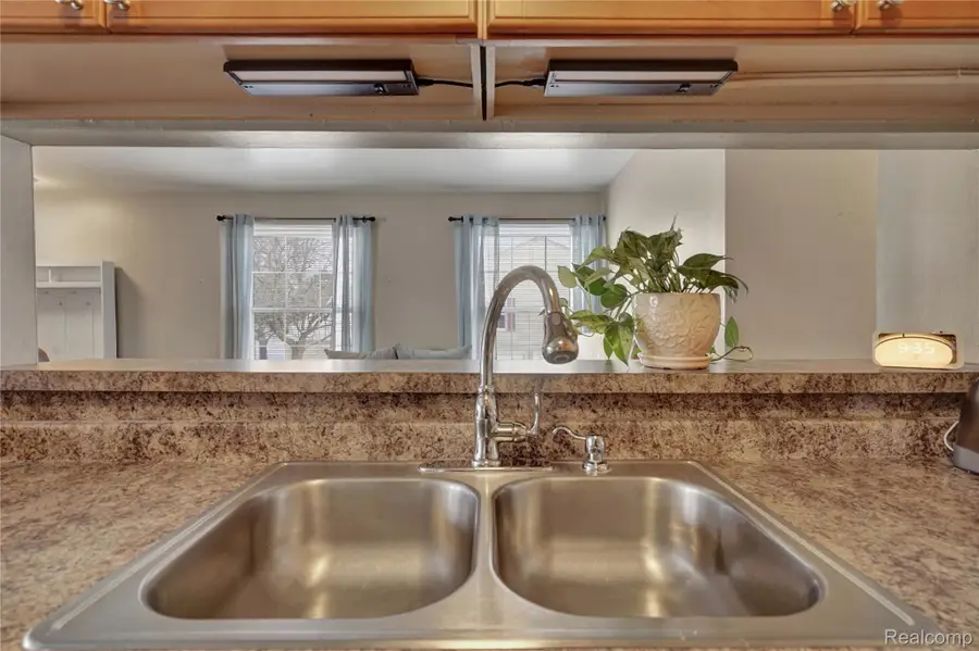 2627 Thornbrier Court #3D, Orion, MI 48430 - #3