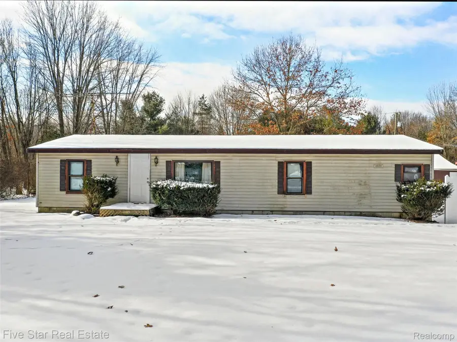 2185 Armond Road, Howell, MI 48855 - #2