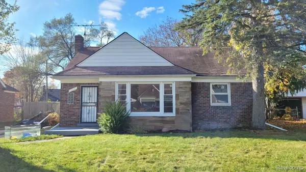 9215 Grandville Avenue, Detroit, MI 48228