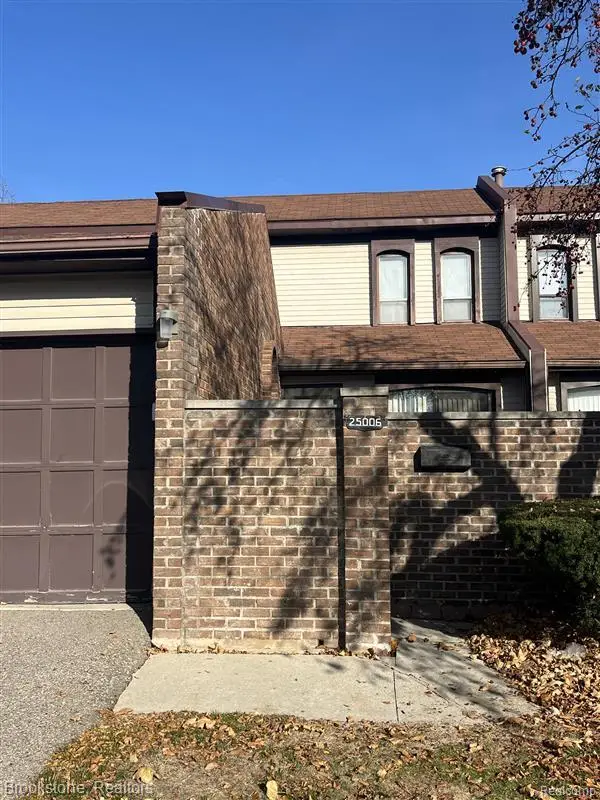 25006 Chambley Drive, Southfield, MI 48034 - #1