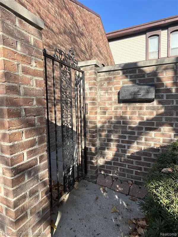 25006 Chambley Drive, Southfield, MI 48034 - #3