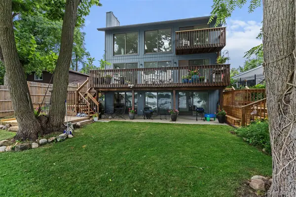 4616 Cass Elizabeth Road, Waterford, MI 48328