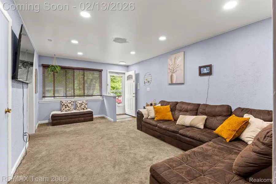 4940 Mayfair Street, Dearborn Heights, MI 48125 - #3