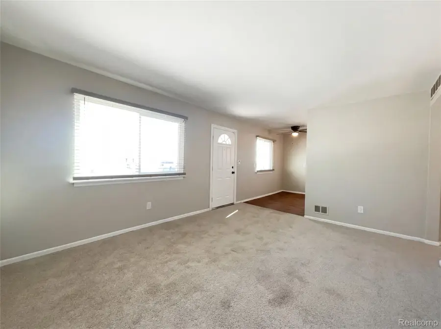 7912 Pine Street, Taylor, MI 48180 - #3