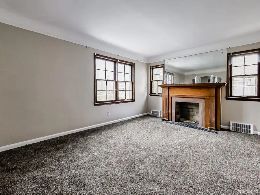 18242 Mendota Street, Detroit, MI 48221 - #3