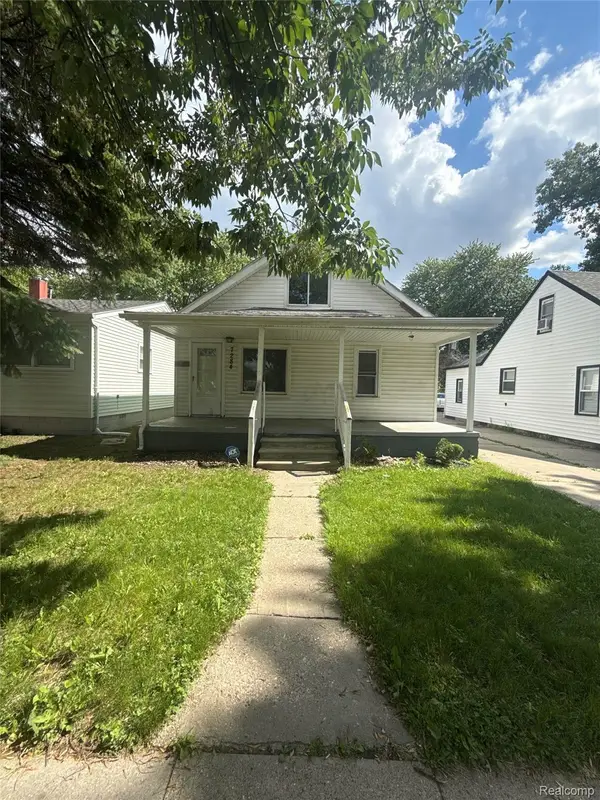 7284 Orchard Avenue, Warren, MI 48091