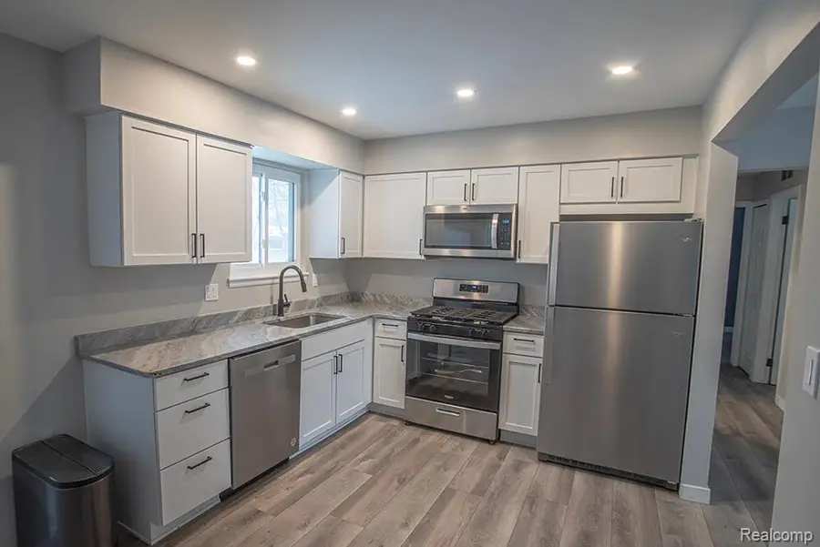 20401 Luna Street, Clinton Township, MI 48035 - #2