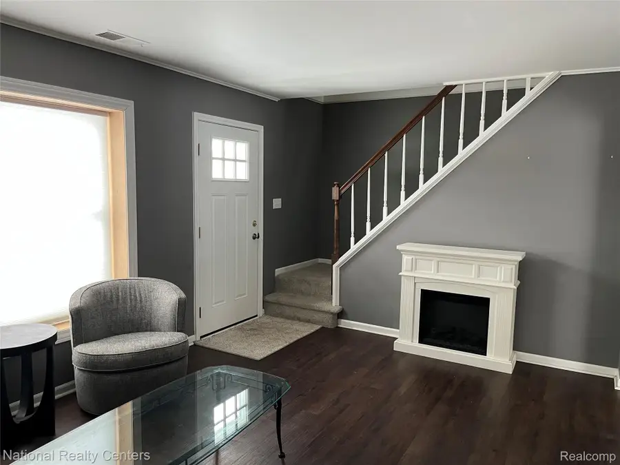 1200 Marseille Court #101, Rochester Hills, MI 48307 - #3