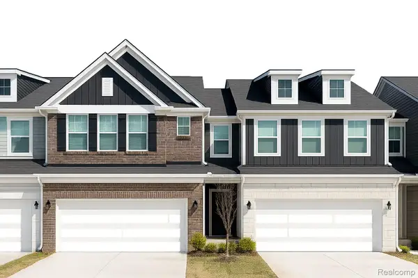 1457 Superior Drive, Milford, MI 48381