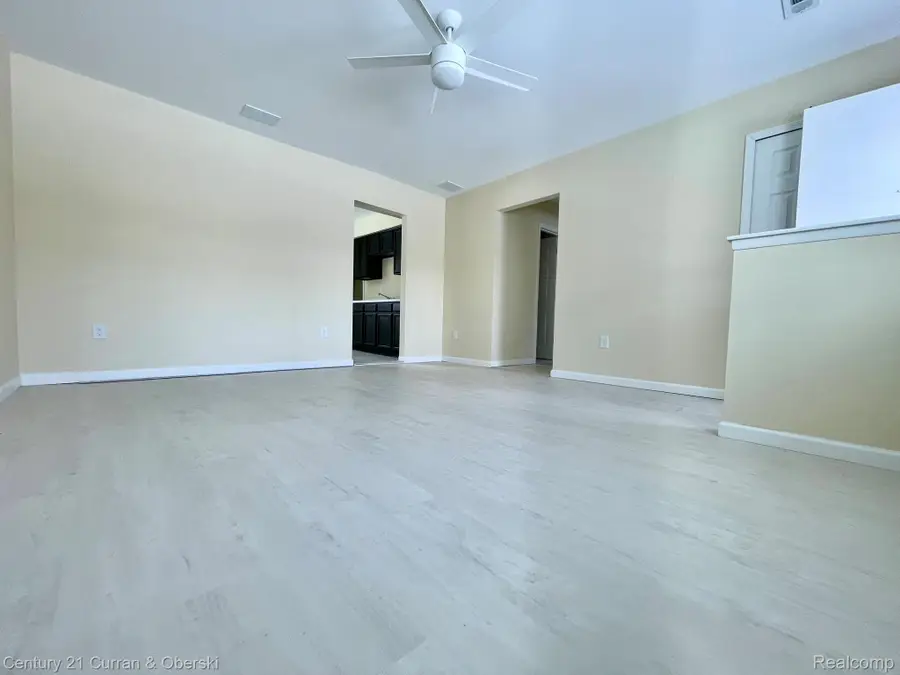 26141 Yale Street, Inkster, MI 48141 - #3