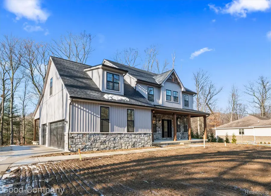 640 Sunnybeach Drive, White Lake, MI 48386 - #2