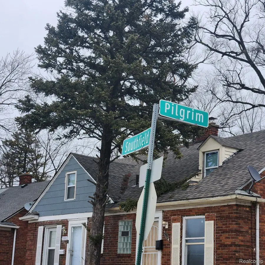 15778 Southfield Freeway, Detroit, MI 48223 - #2