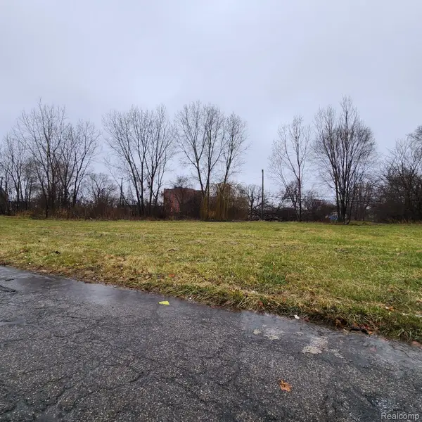 2661 Hendricks Street, Detroit, MI 48207