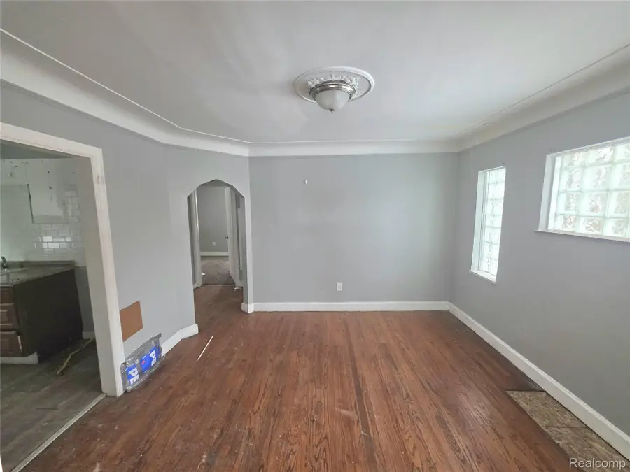 15241 Eastburn Street, Detroit, MI 48205 - #3