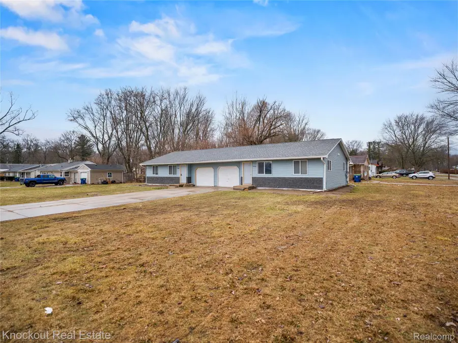 3782 Egan Street, Saginaw, MI 48601 - #2