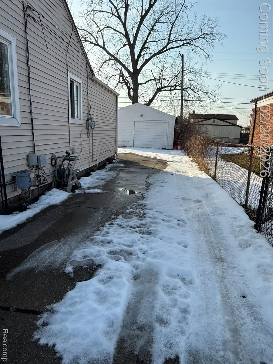 30509 Townley Street, Madison Heights, MI 48071 - #2