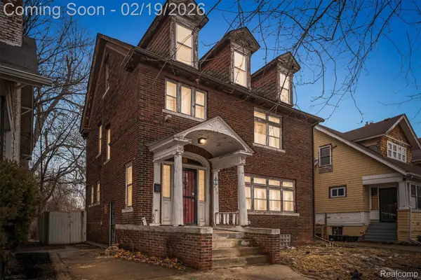 880 Algonquin Street, Detroit, MI 48215