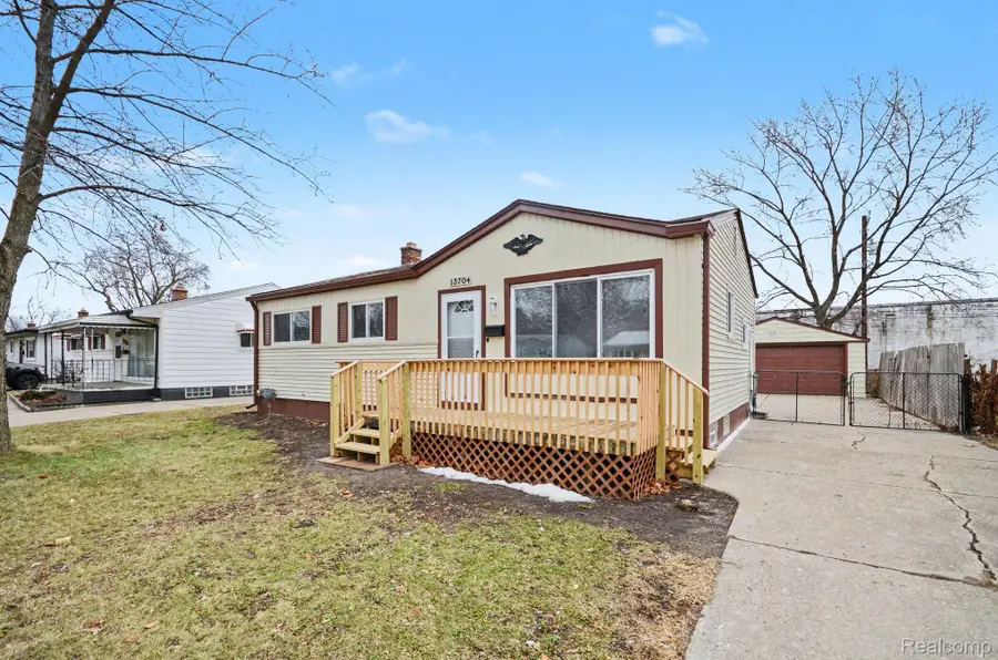 13704 Sherman Avenue, Warren, MI 48089 - #2