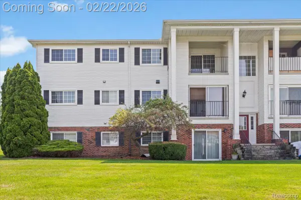 440 Baldwin Avenue #63, Rochester, MI 48307
