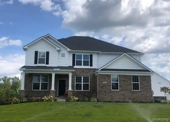 22273 Hilda Lane, SouthLyon, MI 48178