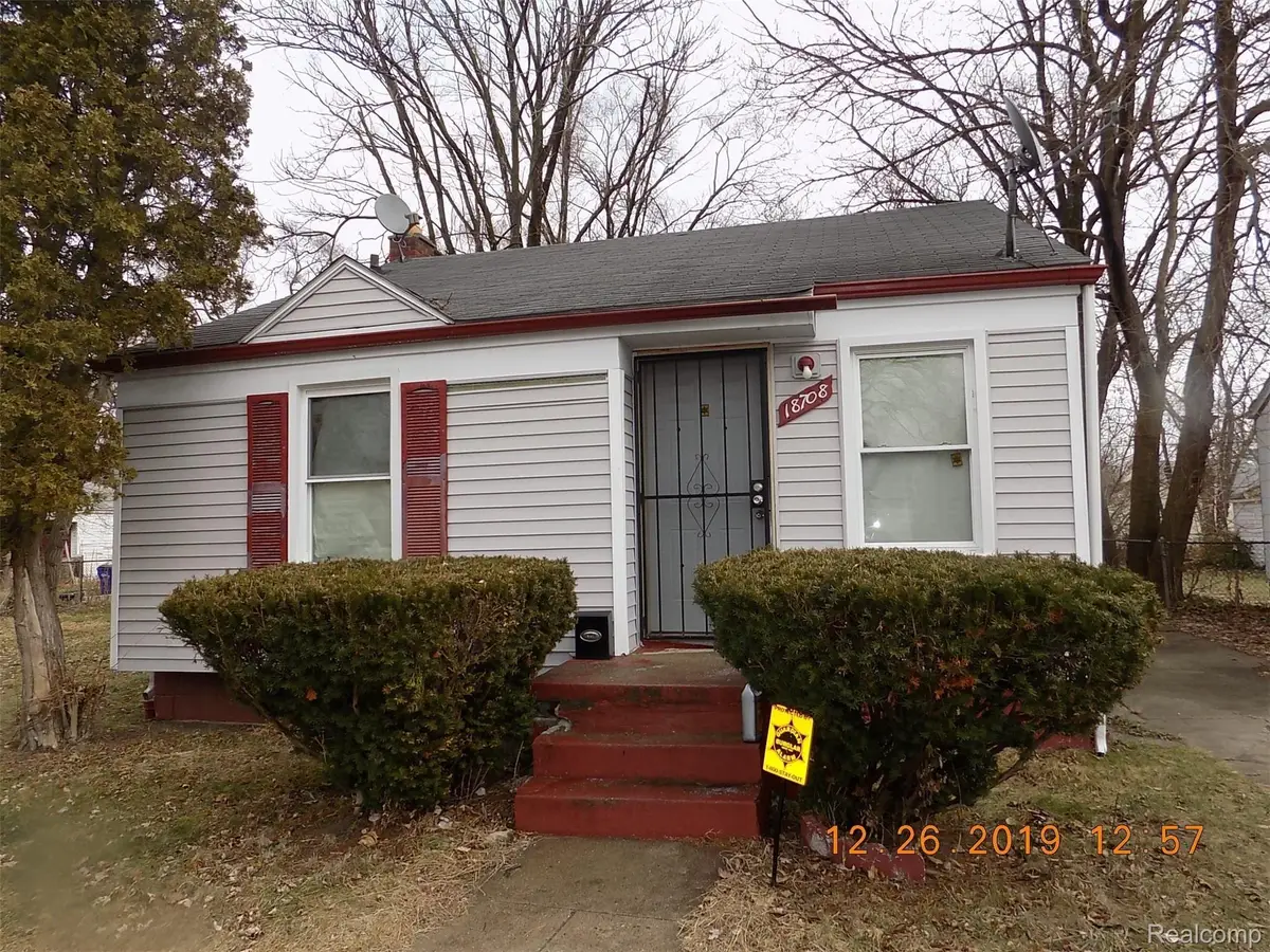 18708 Shaftsbury Avenue, Detroit, MI 48219 - #1