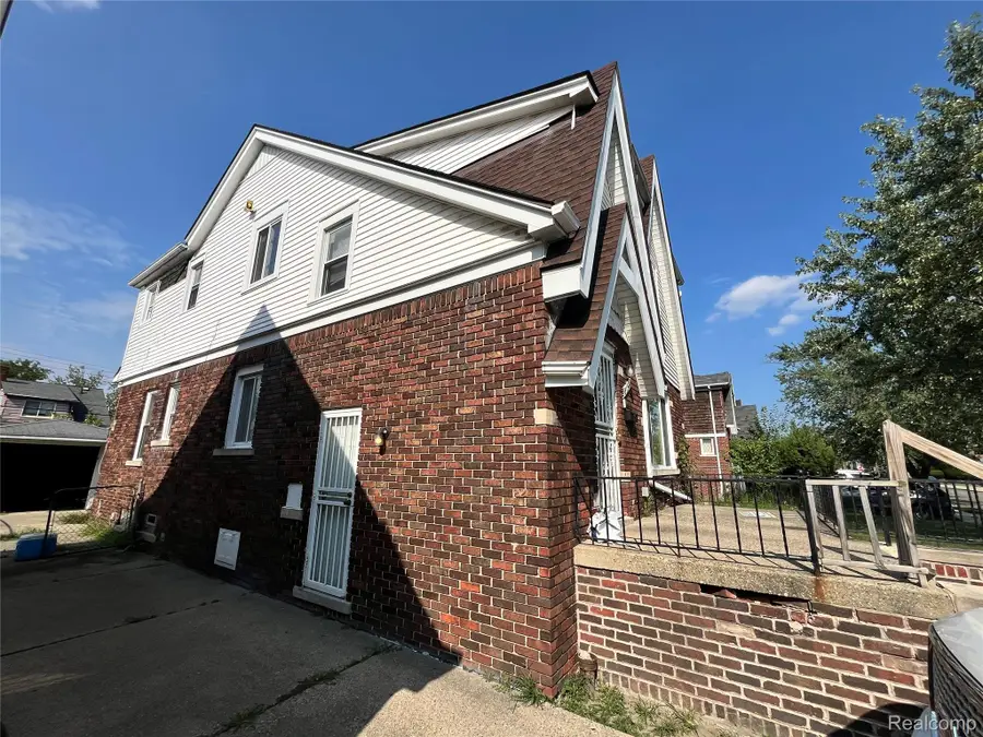 8151 Rolyat Street, Detroit, MI 48234 - #3