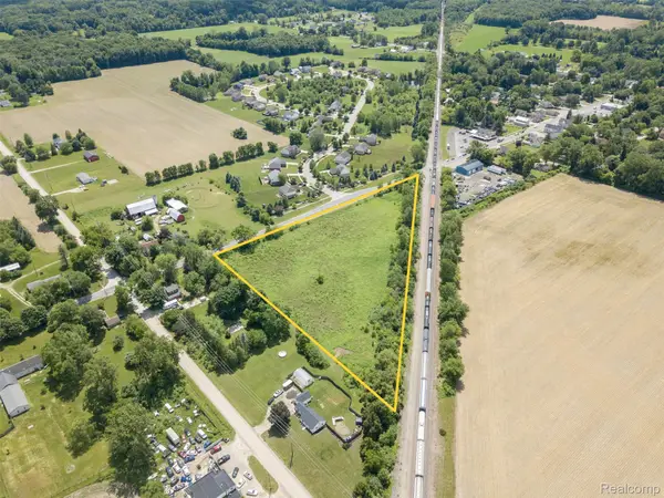 10467 Willis Road, Willis, MI 48191